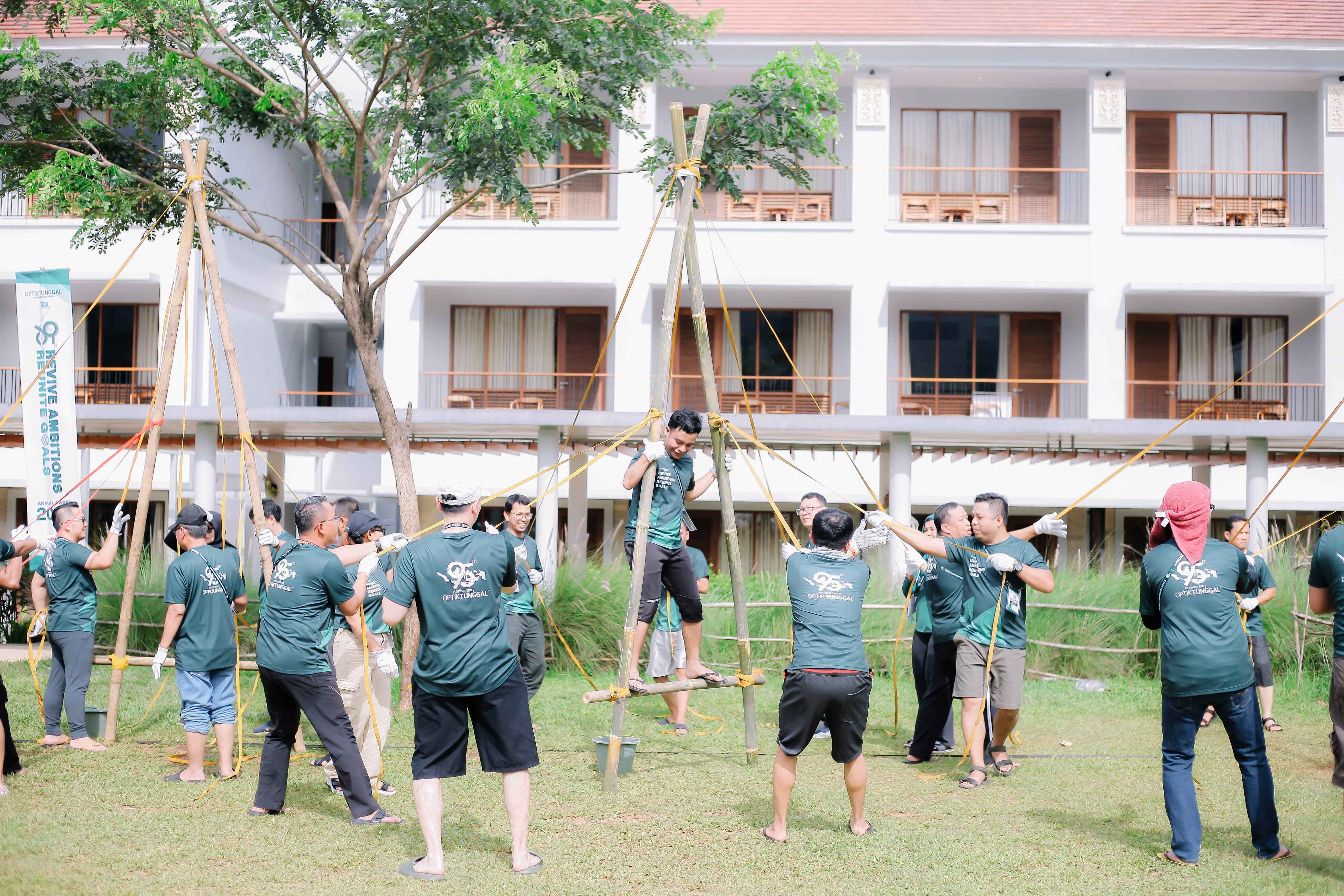 Manfaat Outbound untuk Pengembangan Pribadi dan Tim